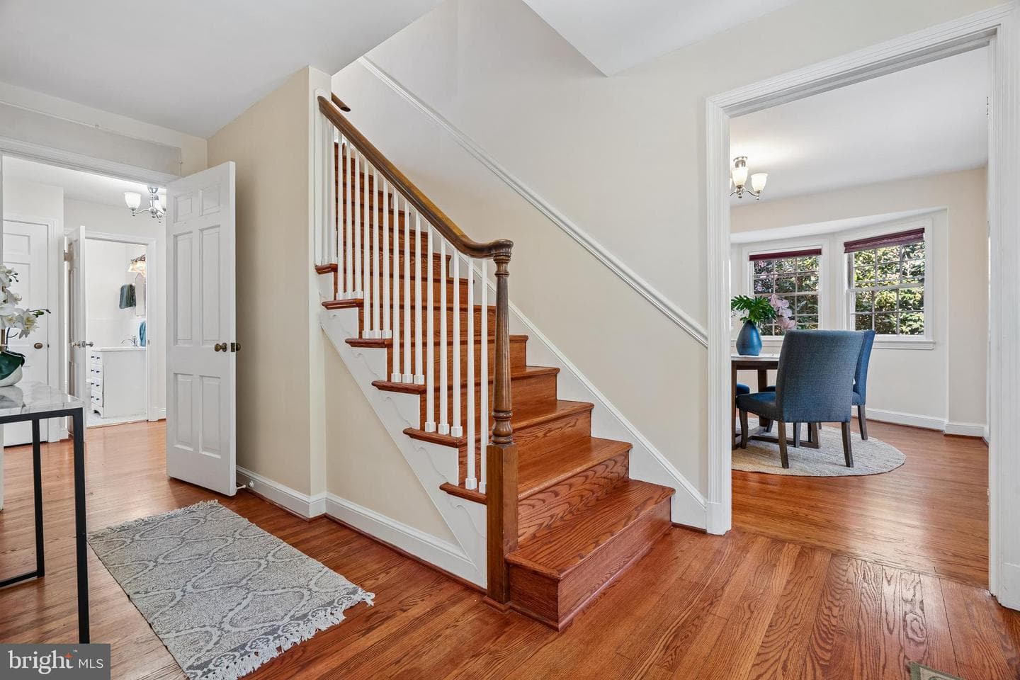 6500 Brookes Hill Court photo 2