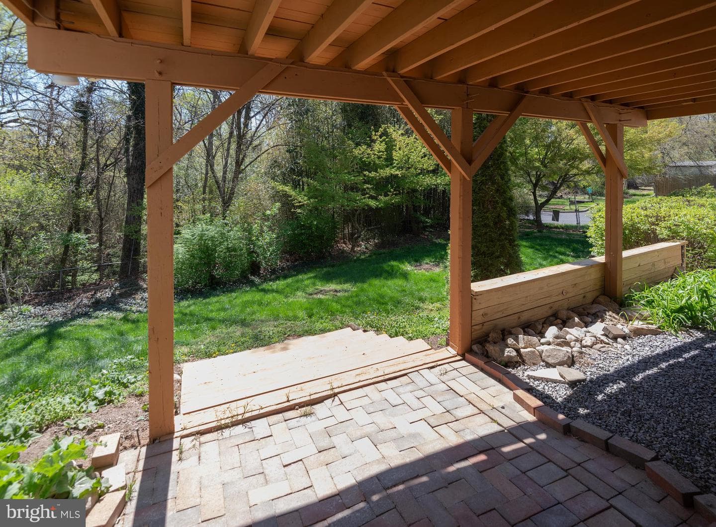 8112 Shady Spring Drive photo 27
