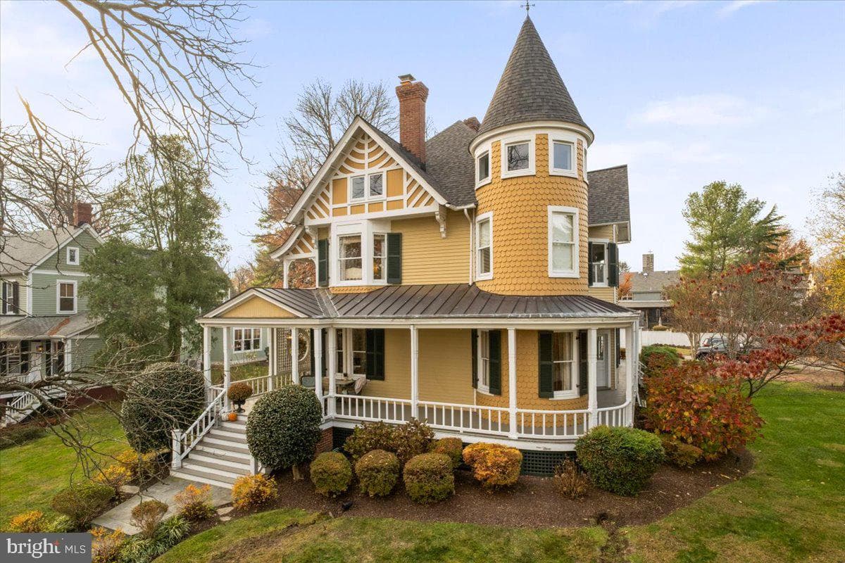 10400 Montgomery Avenue, Kensington