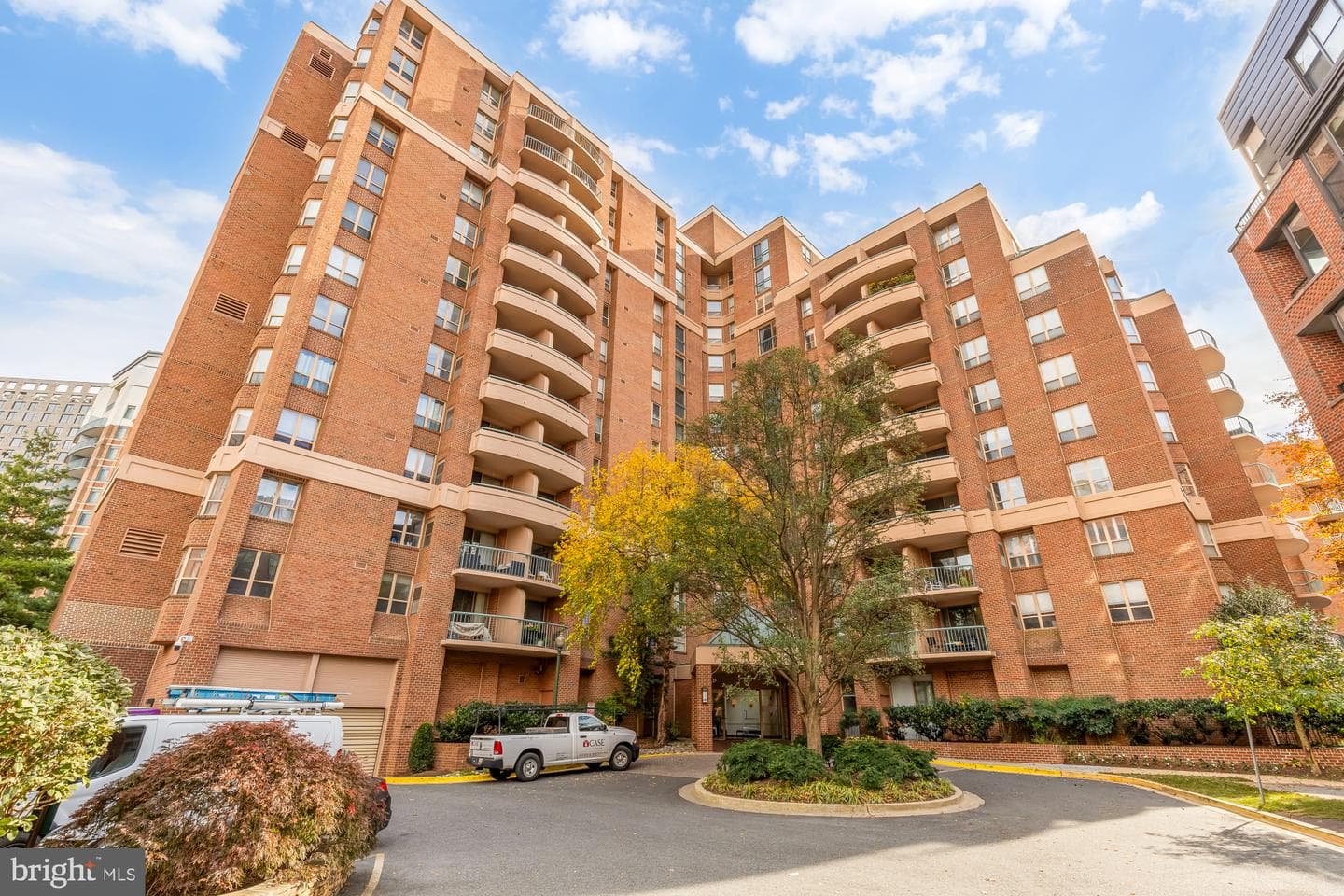 4808 Moorland Lane #614, Bethesda