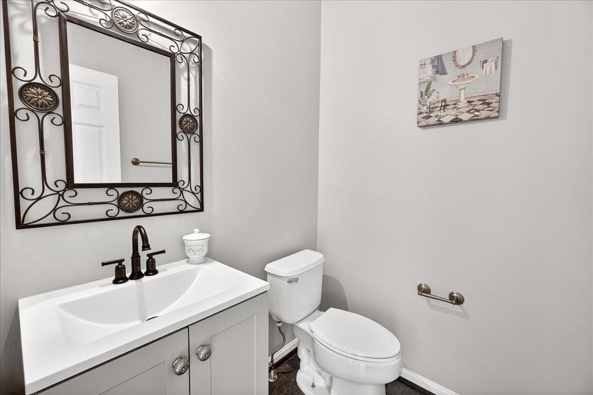 18733 Falling River Drive photo 18