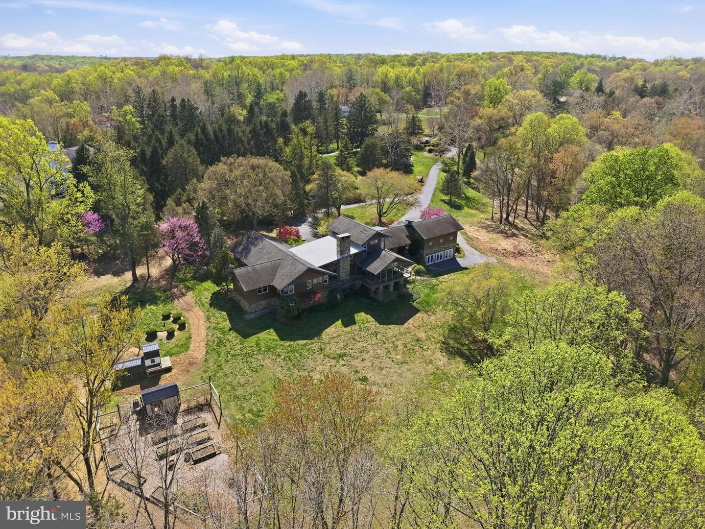13505 Deakins Lane photo 3