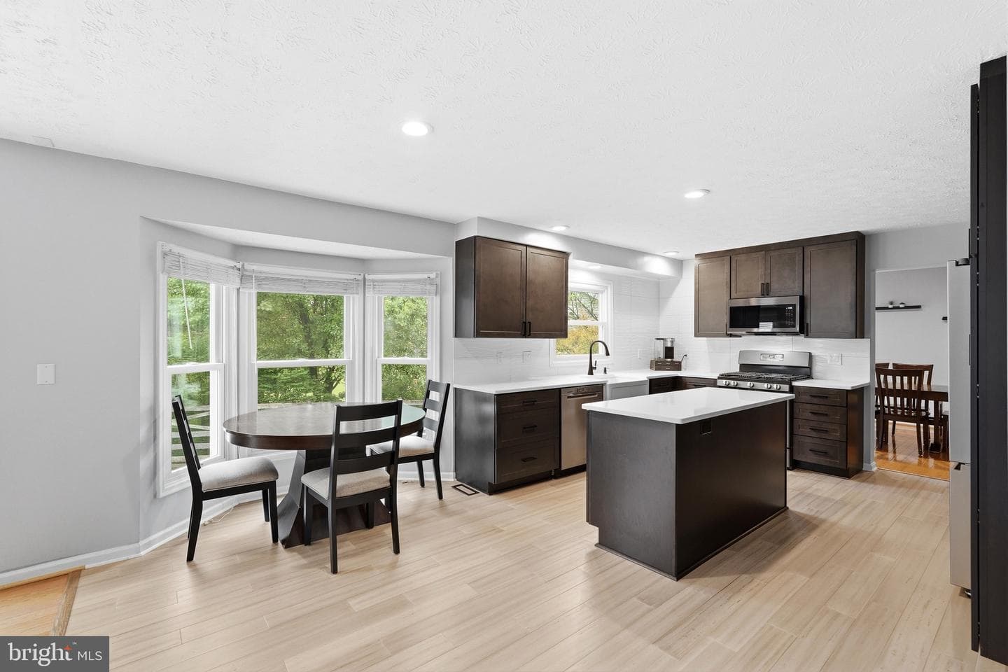 19010 Wootton Avenue photo 12