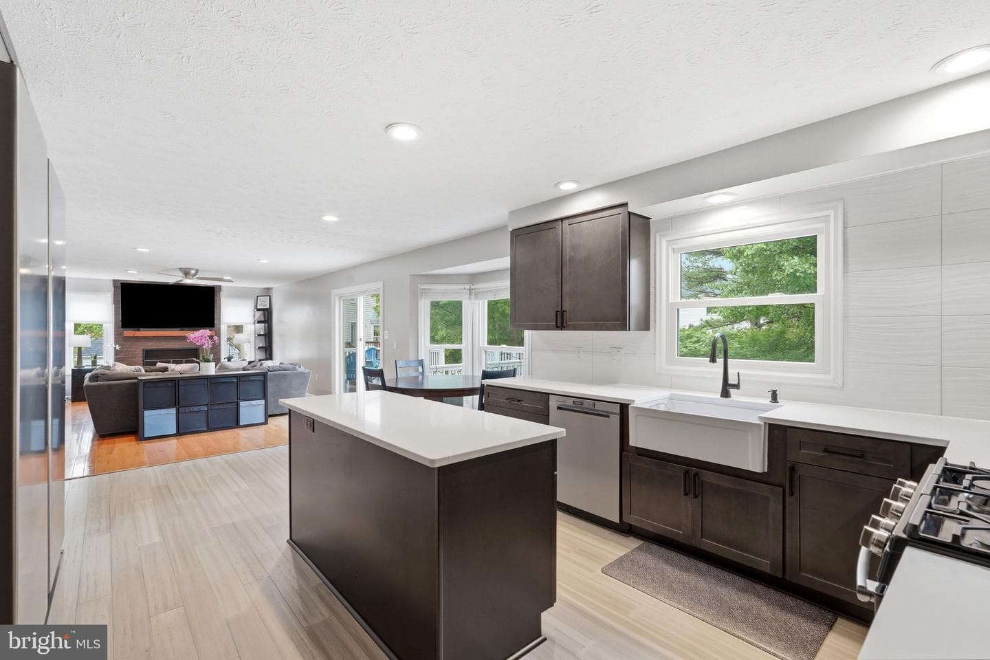 19010 Wootton Avenue photo 17