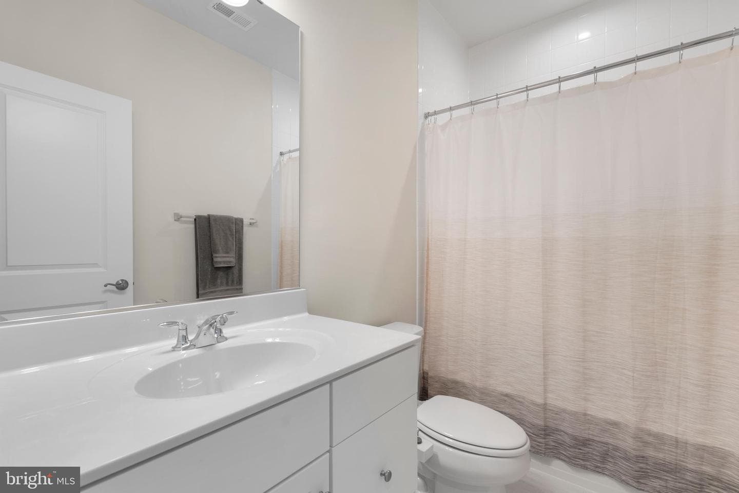 16160 Columbus Avenue photo 20