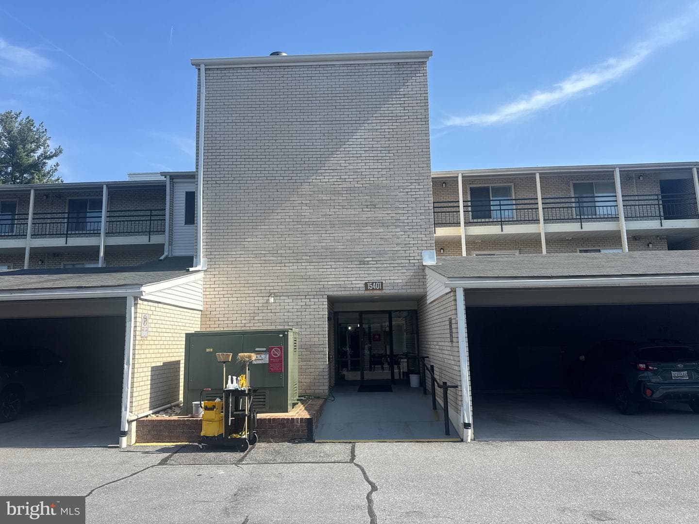 15401 Bassett Lane #2b photo 2