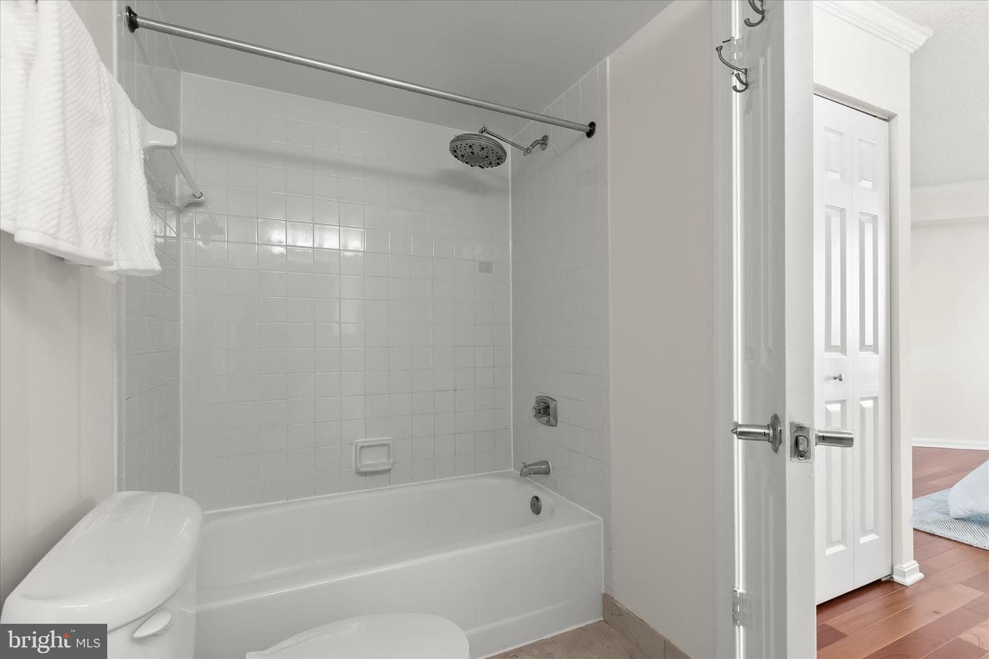 10101 Grosvenor Place #1106 photo 35