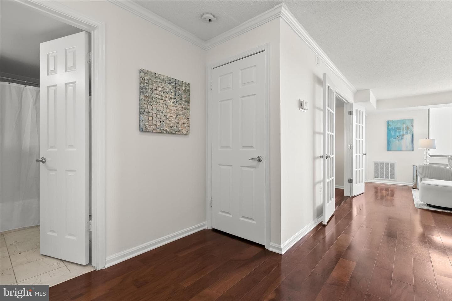 10101 Grosvenor Place #1106 photo 5