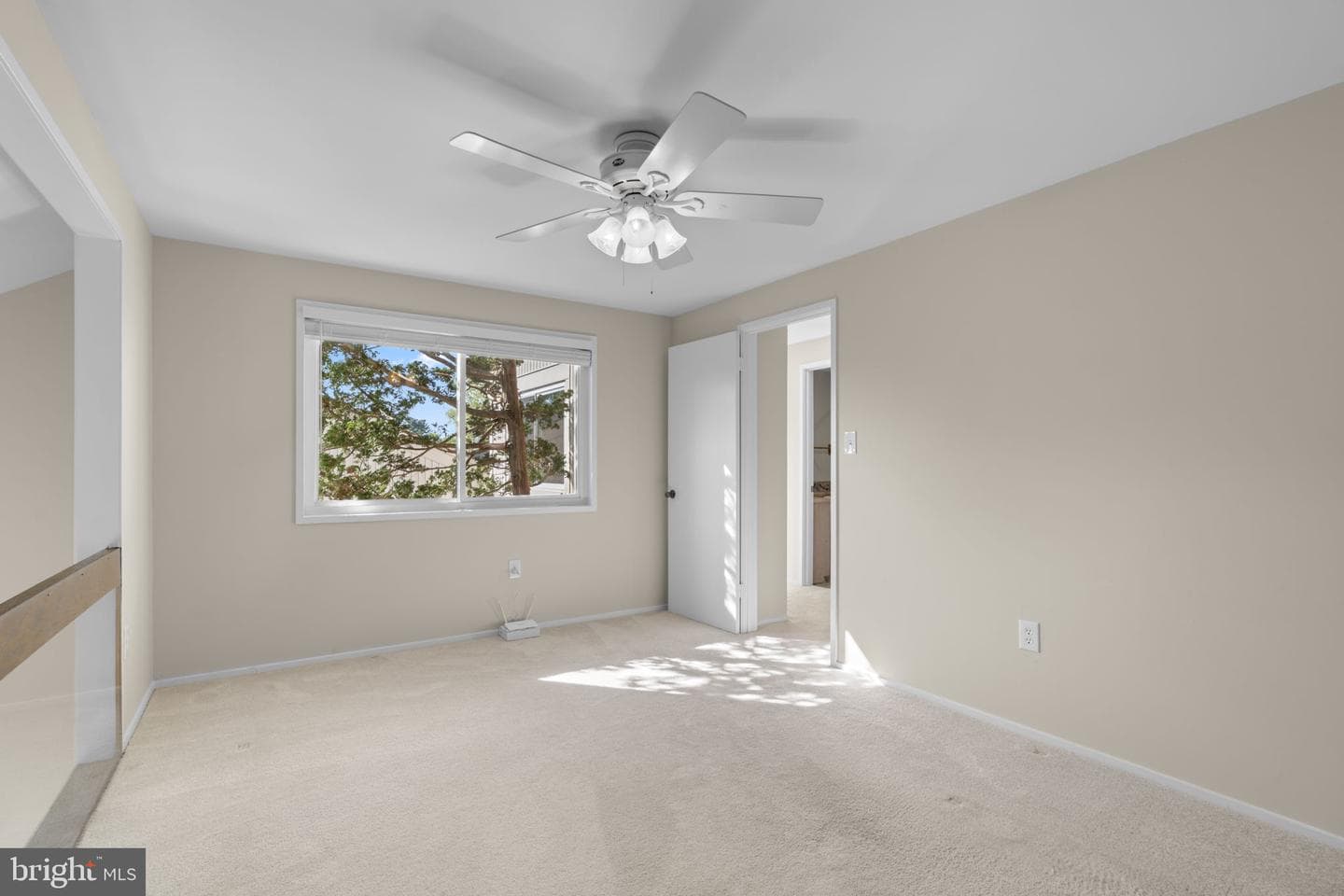 19101 Brooke Grove Court photo 31