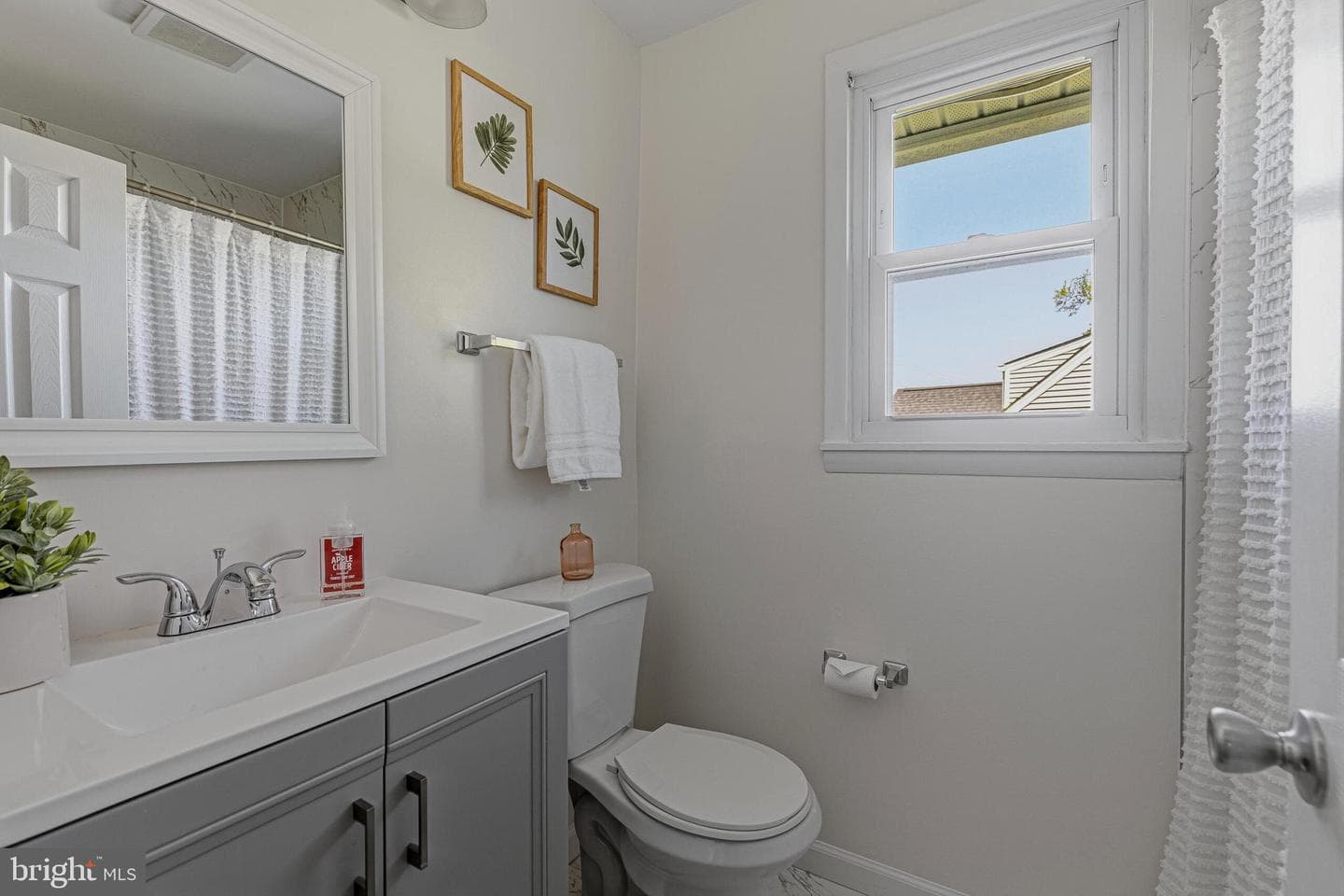 4502 Aspen Hill Road photo 17