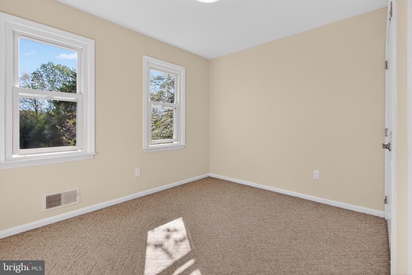 16 Redding Ridge photo 48