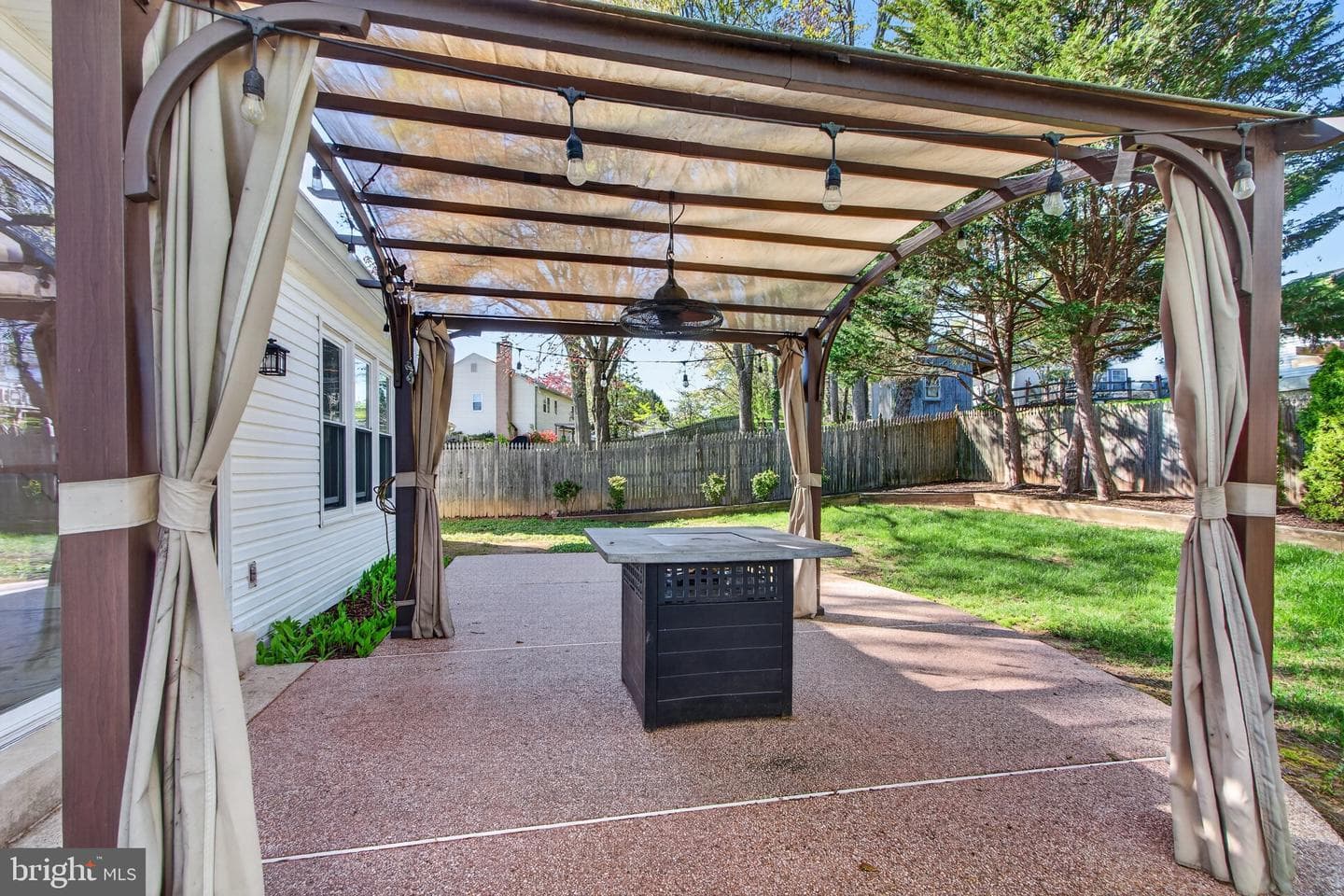 16 Redding Ridge photo 63