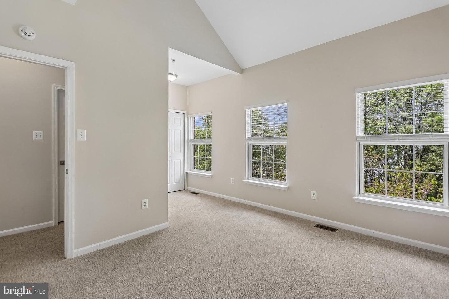 502 Redland Boulevard photo 30
