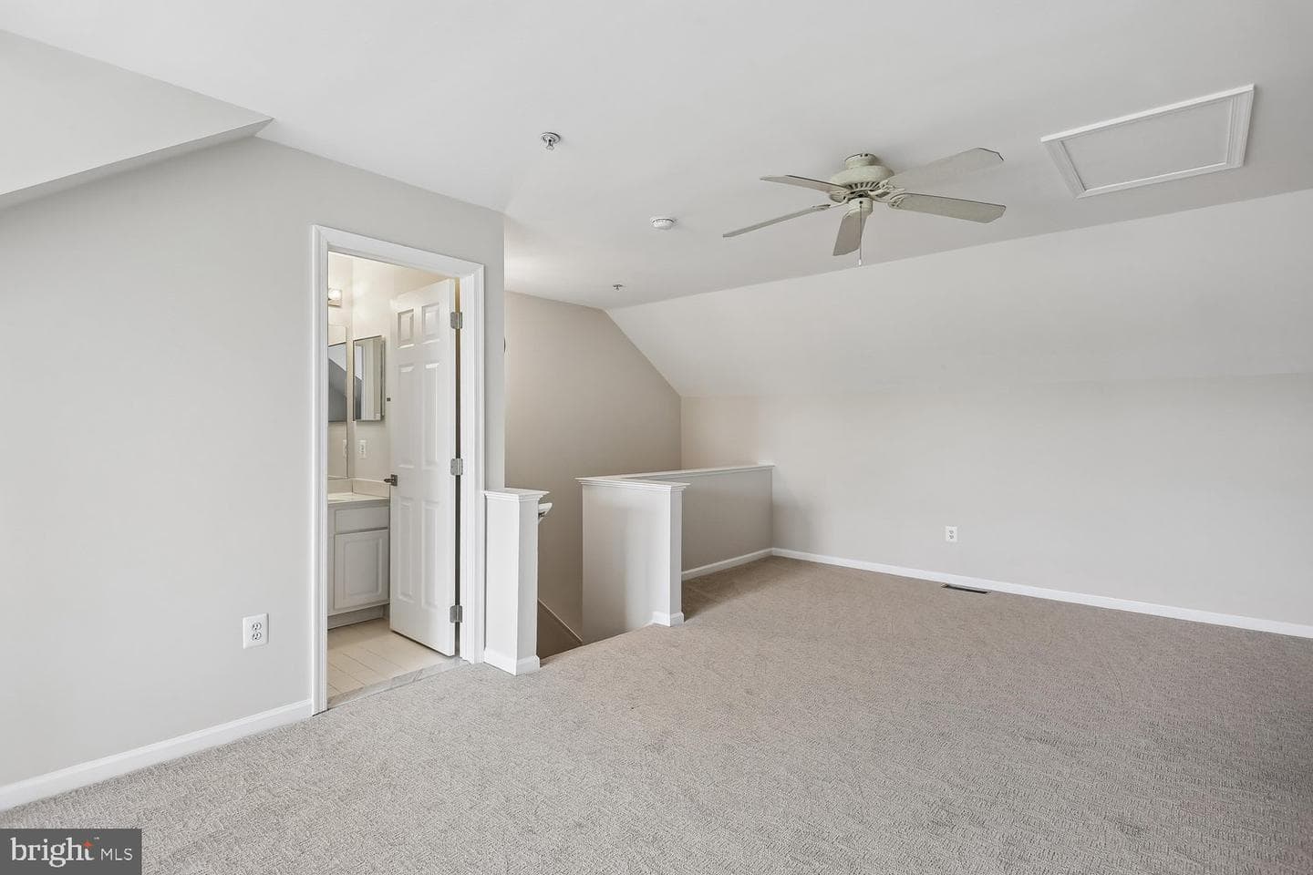 502 Redland Boulevard photo 35