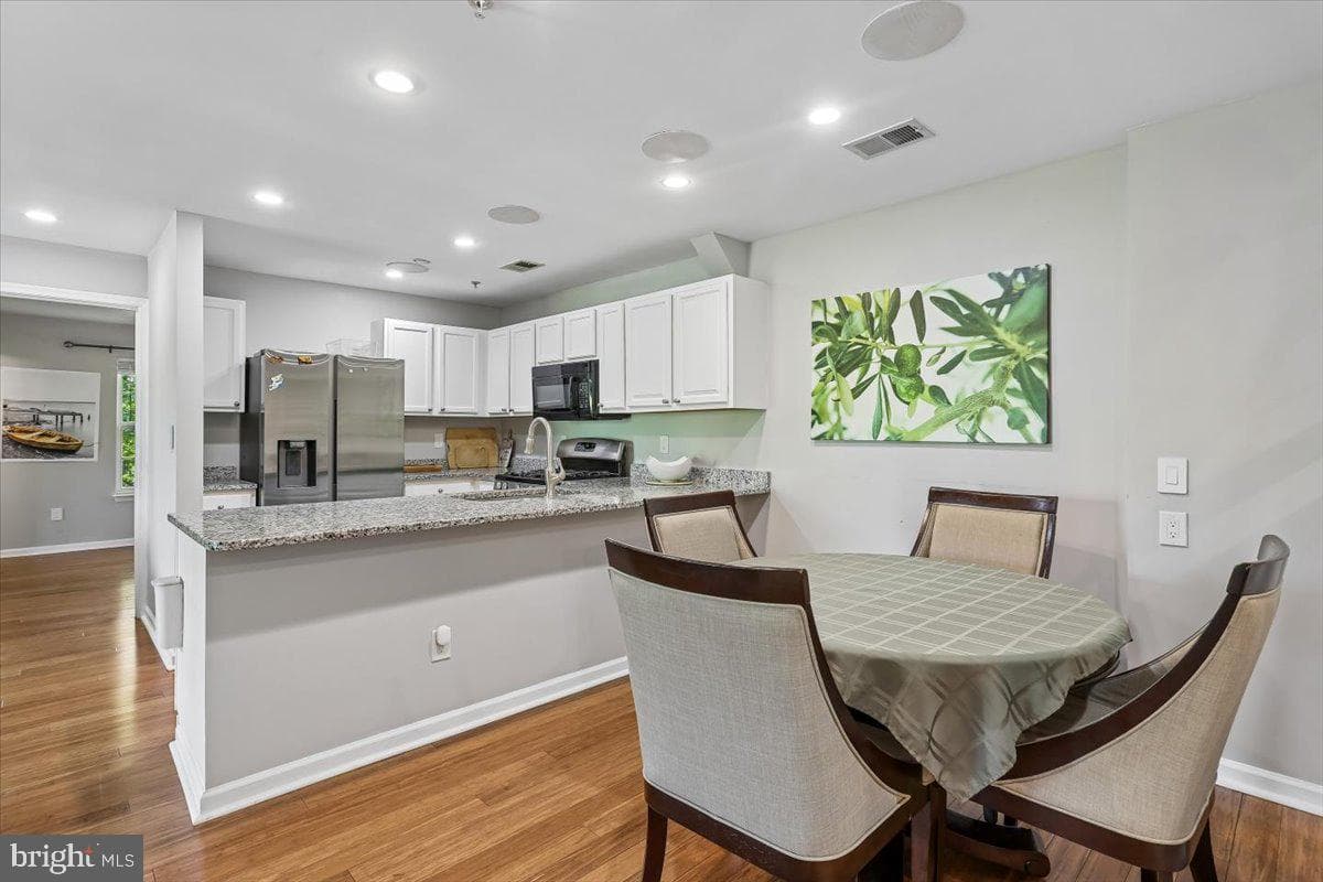 11828 Eton Manor Drive #301 photo 6