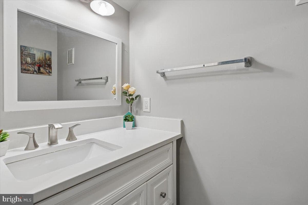 11828 Eton Manor Drive #301 photo 7