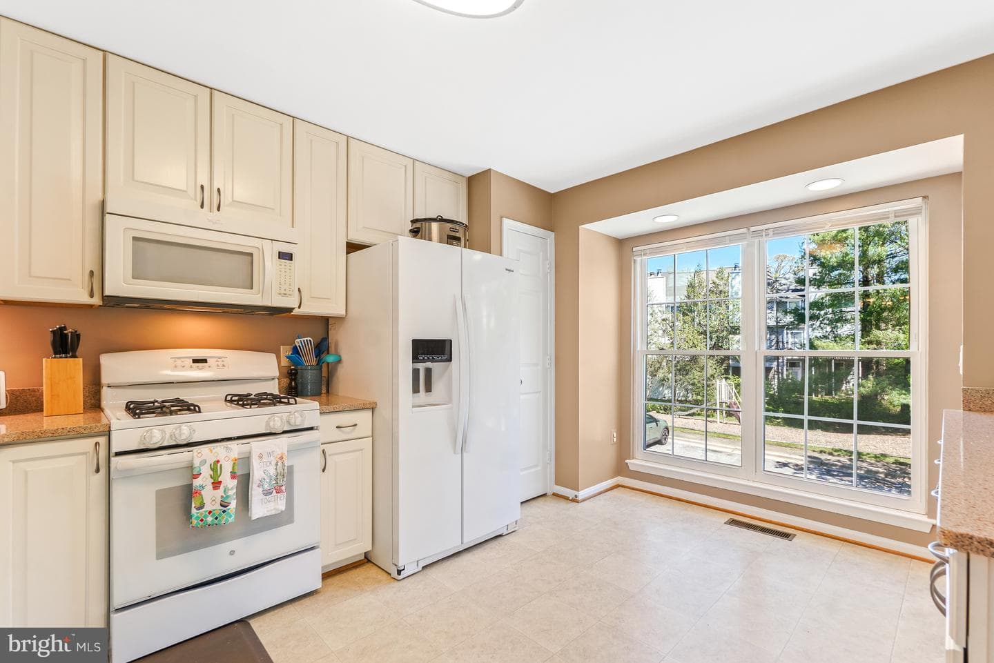 11230 Watermill Lane photo 10