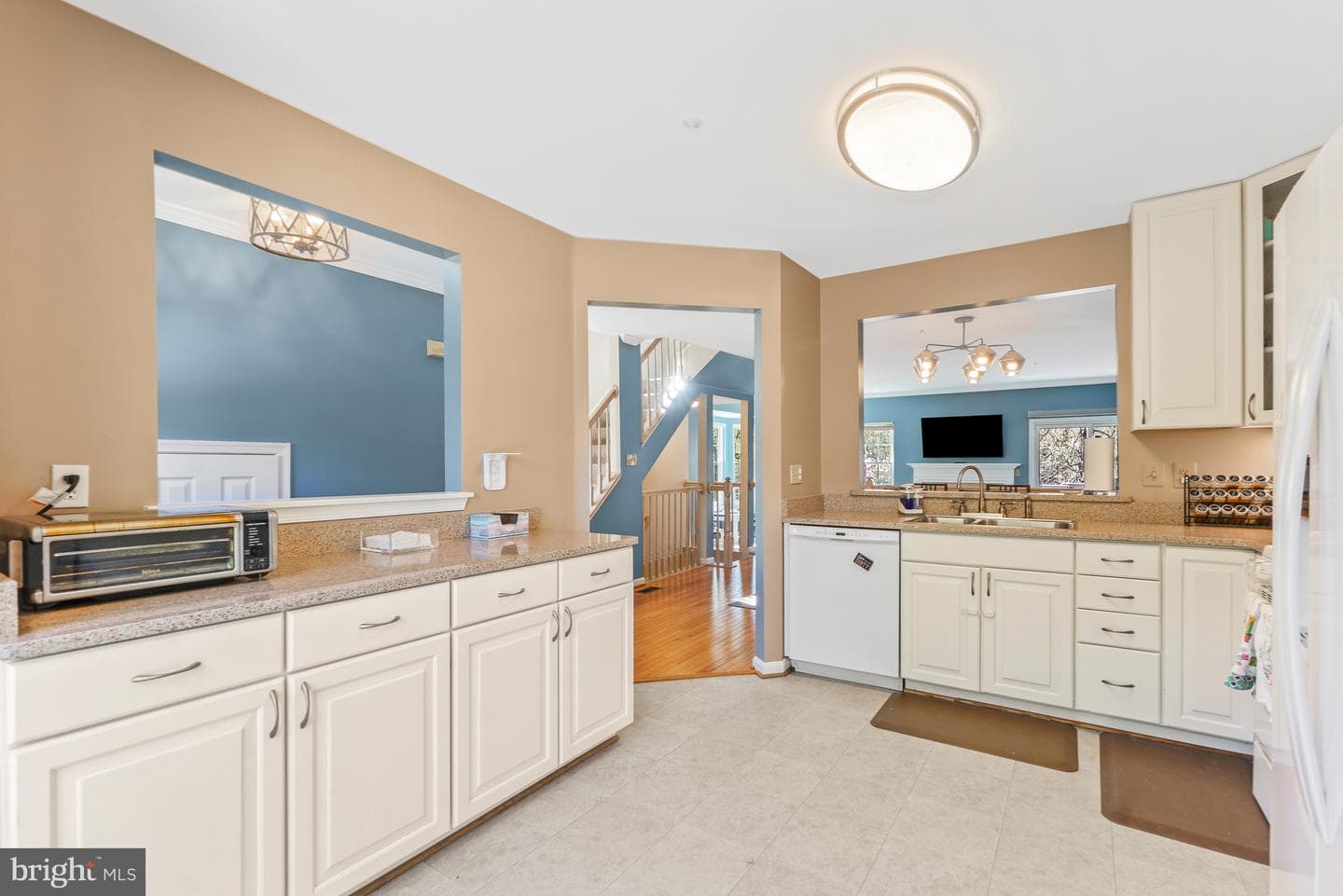 11230 Watermill Lane photo 12