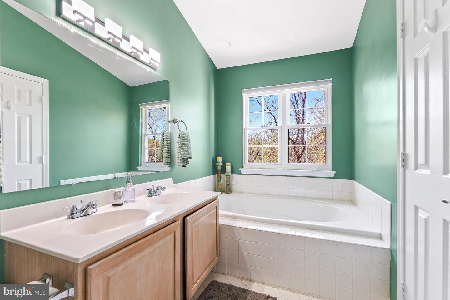 11230 Watermill Lane photo 18