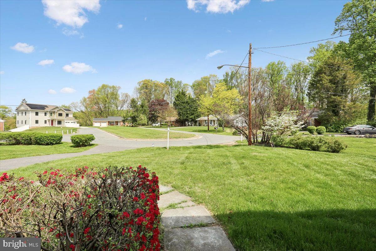 16725 Frontenac Terrace photo 10