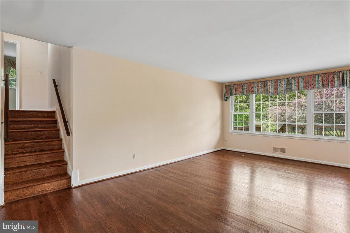 16725 Frontenac Terrace photo 25