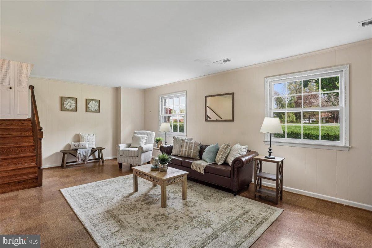 16725 Frontenac Terrace photo 29