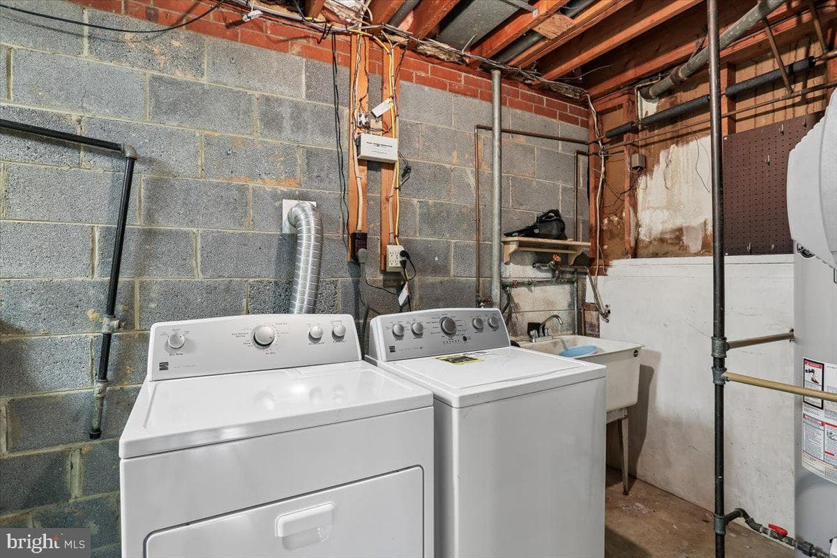 16725 Frontenac Terrace photo 36
