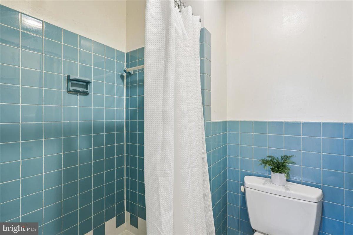 16725 Frontenac Terrace photo 51