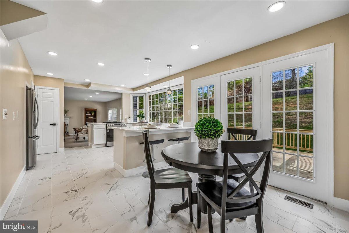 11449 Frances Green Drive, North Potomac