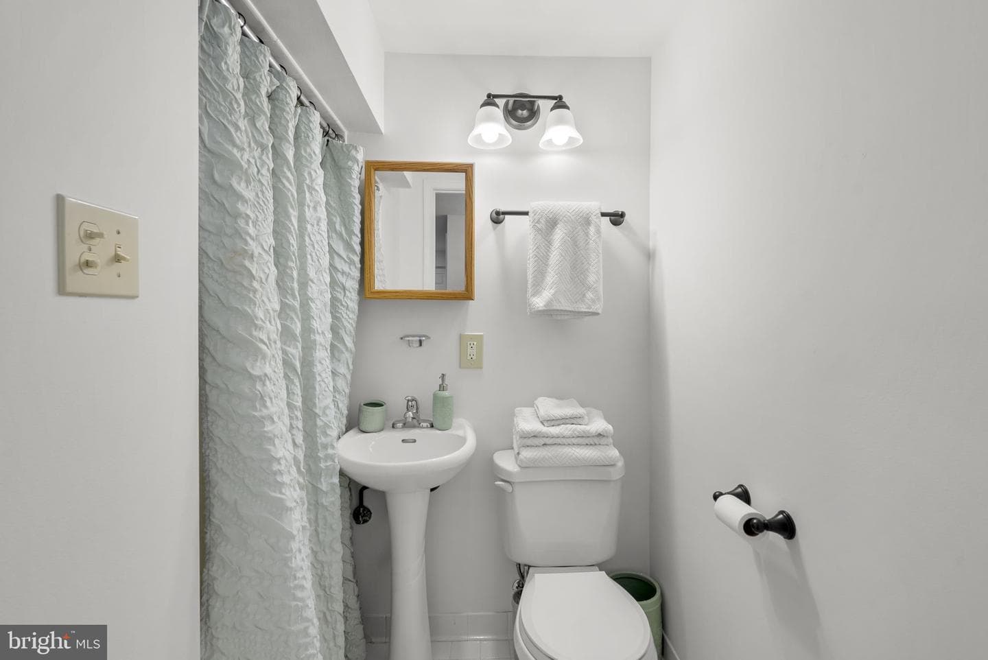 1210 Ashton Road photo 50