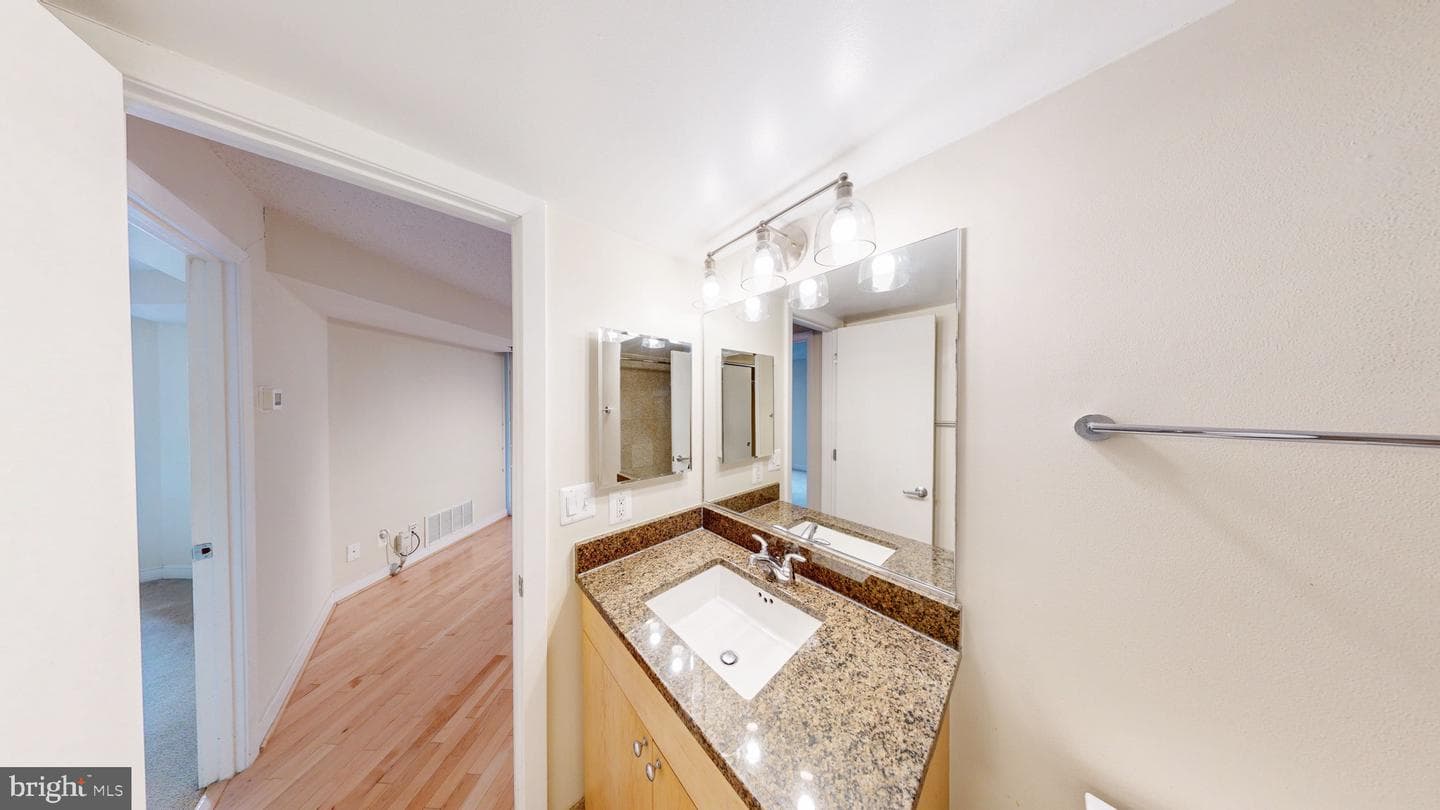 7500 Woodmont Avenue #s611 photo 12