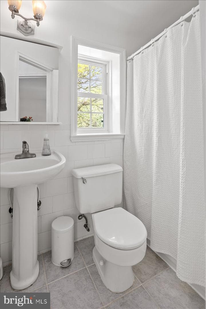 10208 Summit Avenue photo 26