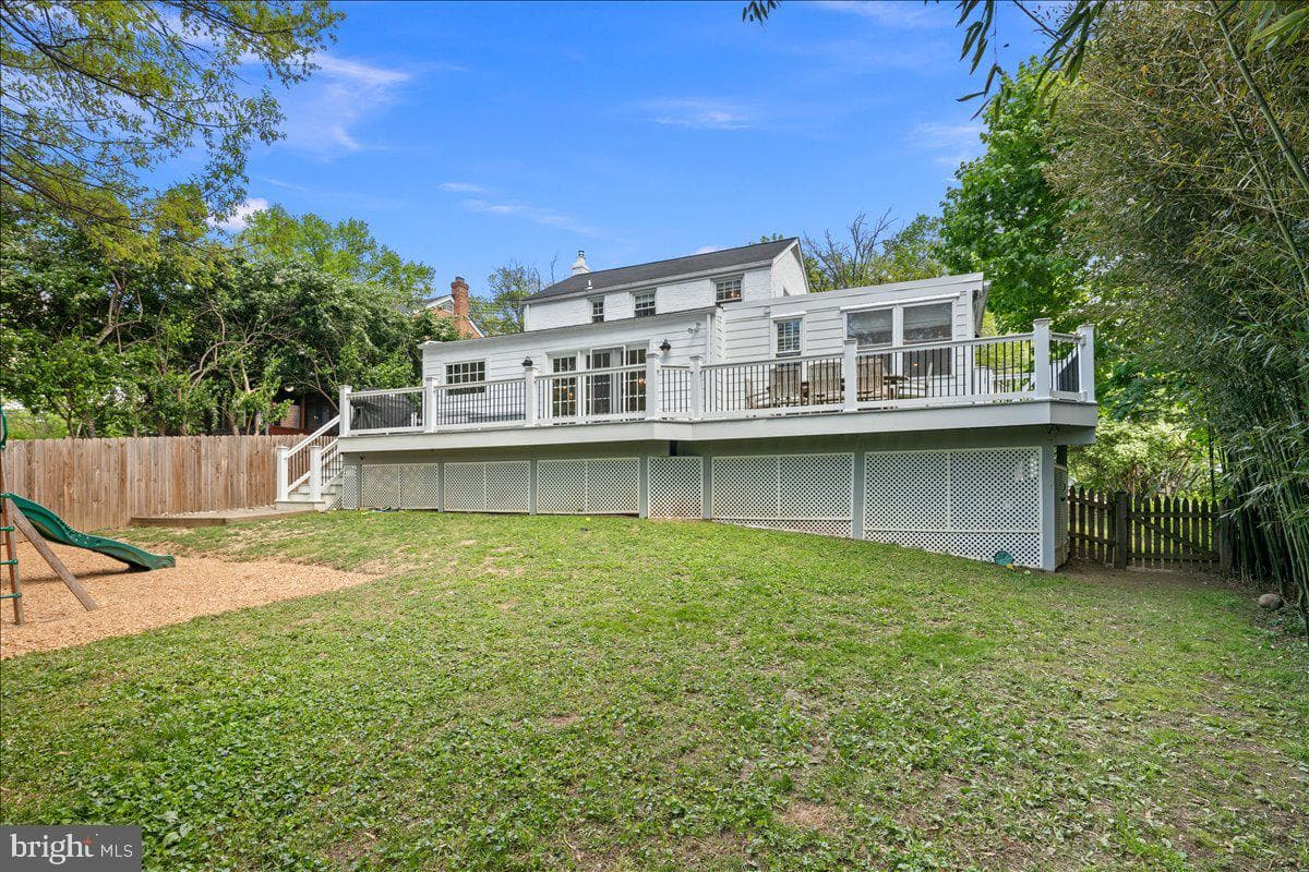 10208 Summit Avenue photo 42