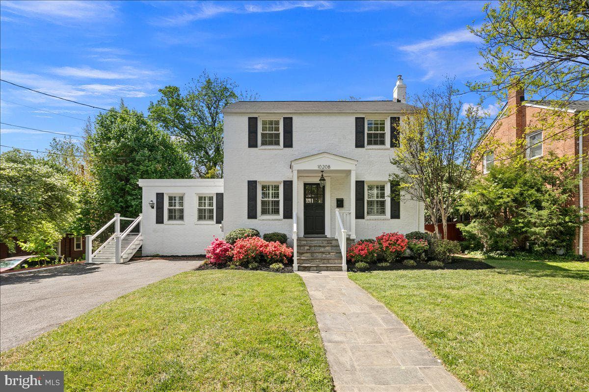 10208 Summit Avenue photo 44