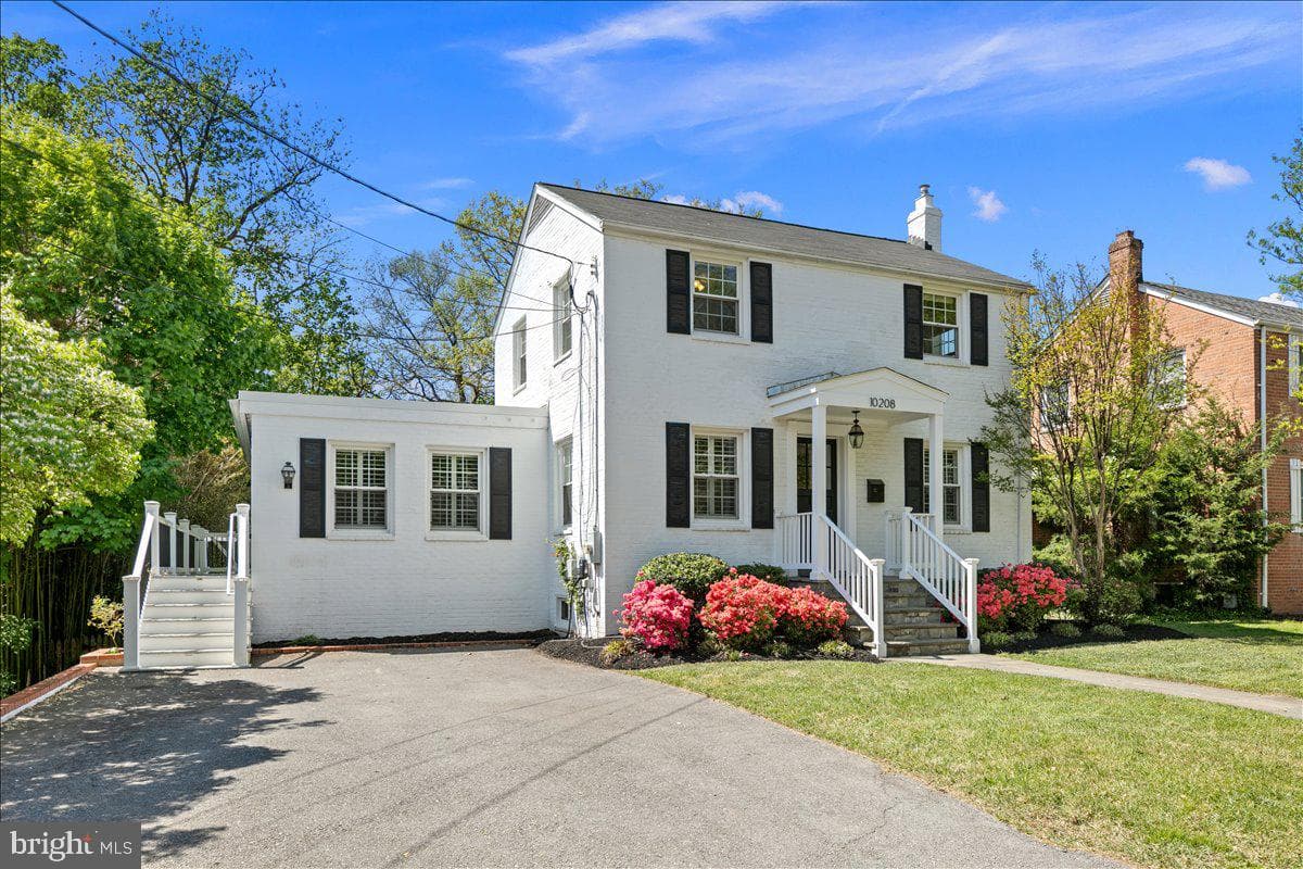 10208 Summit Avenue photo 45