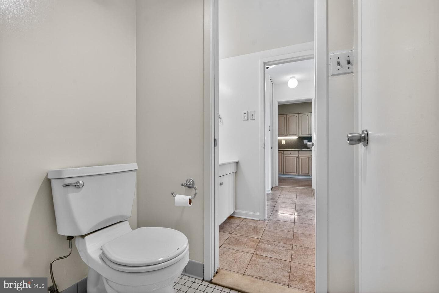 4515 Willard Avenue #708s photo 14