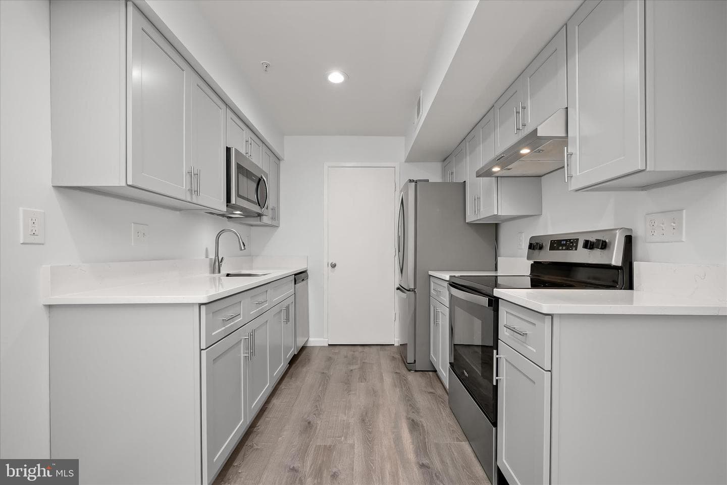 2503 Mcveary Court #11bb photo 15