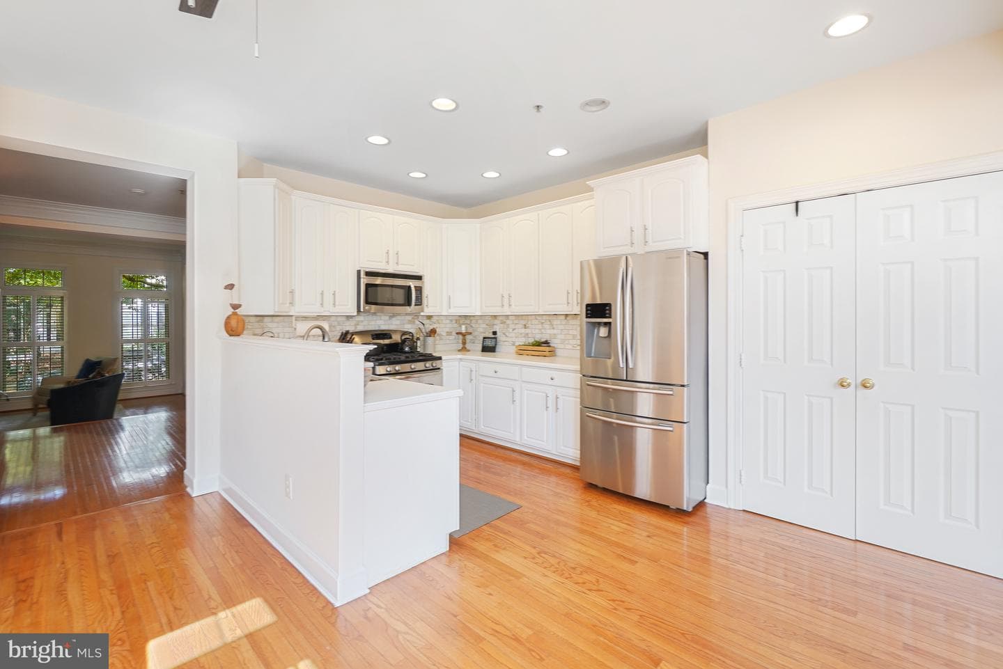 305 Hart Road photo 13