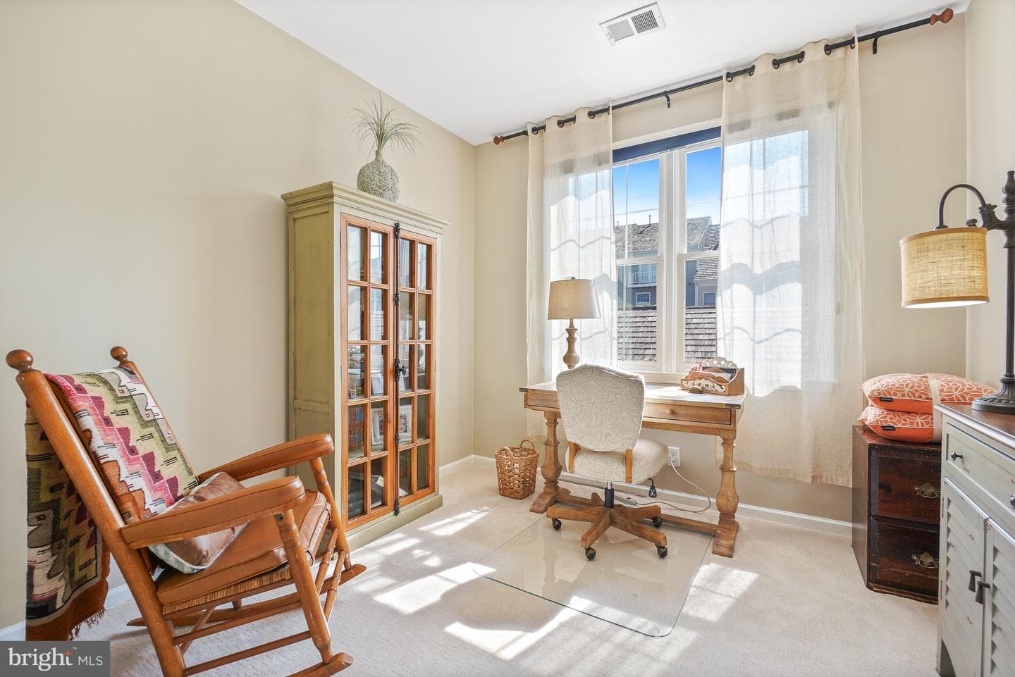 305 Hart Road photo 30