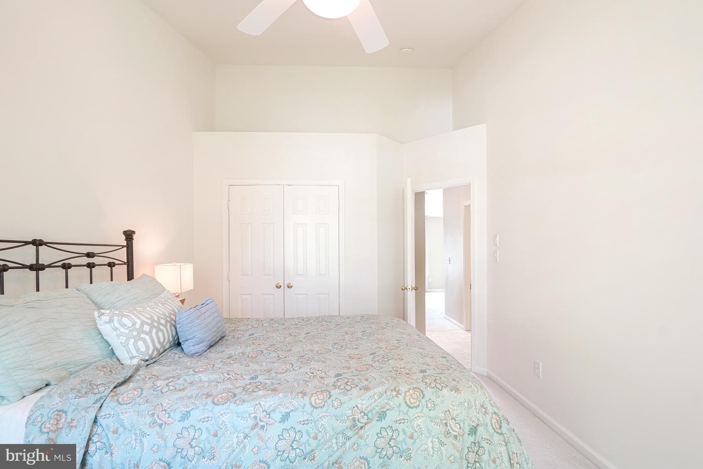 305 Hart Road photo 36
