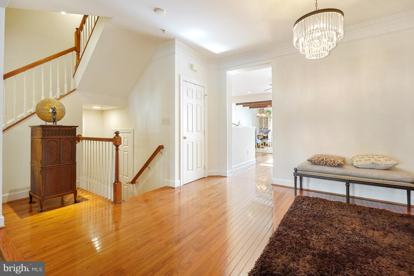 305 Hart Road photo 8
