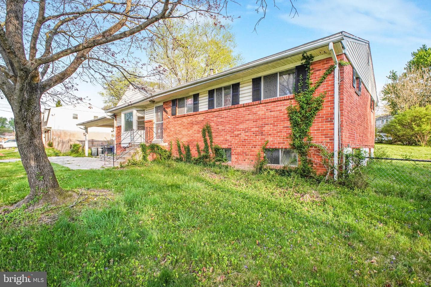 1118 Downs Drive photo 35