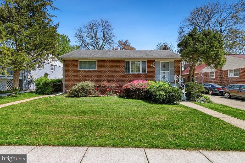 11109 Bucknell Drive photo 2