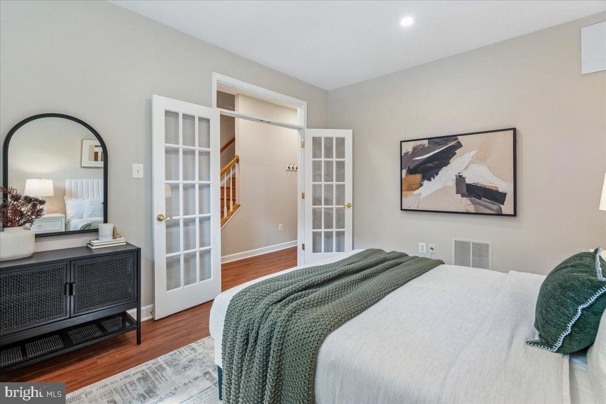 907 Crestfield Drive photo 27