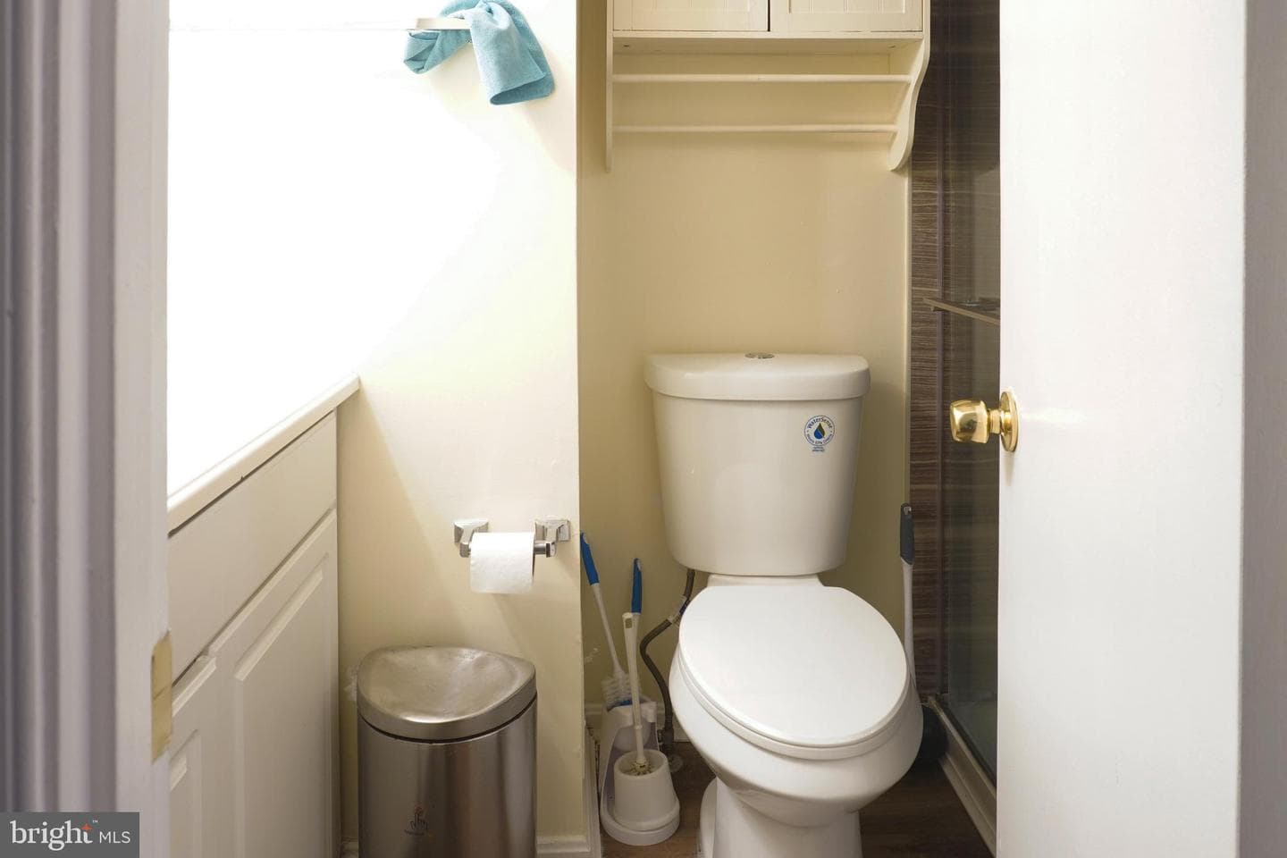9914 Maple Leaf Drive photo 4