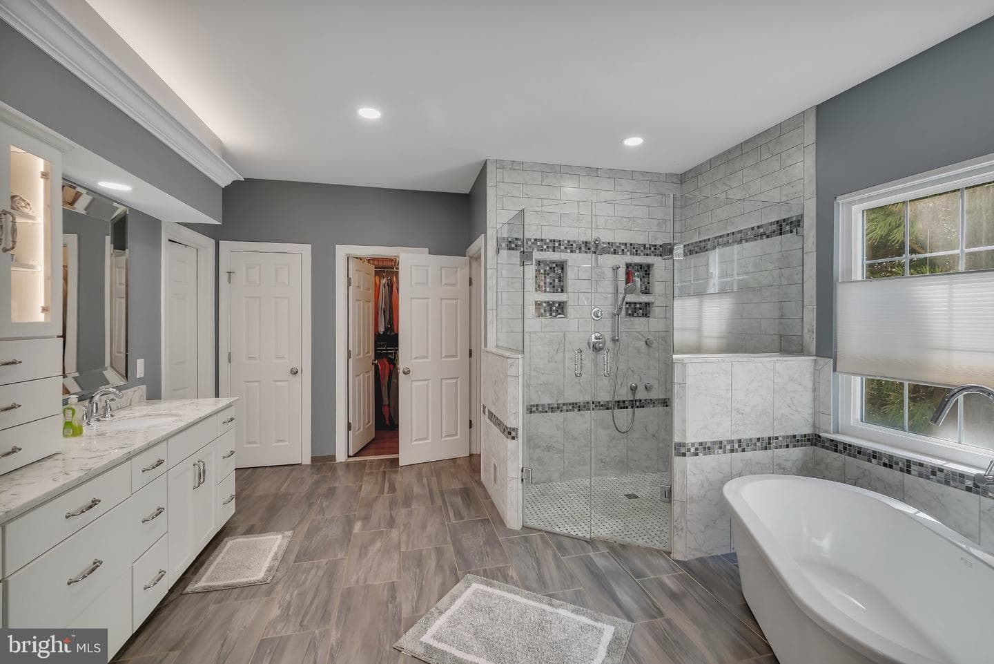7804 Meadowvale Terrace photo 36