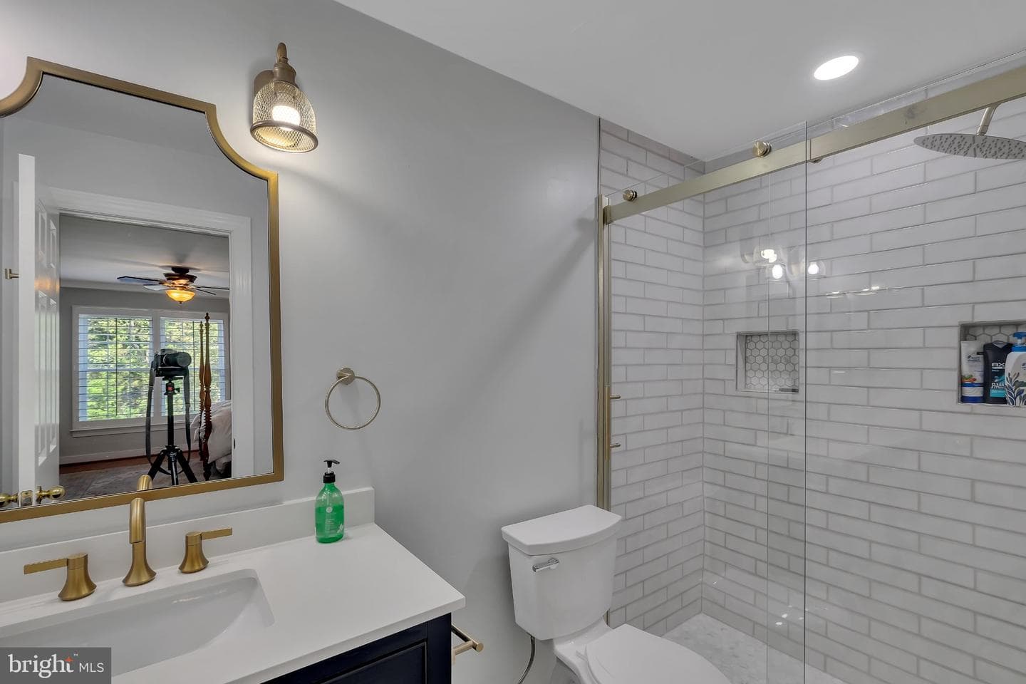 7804 Meadowvale Terrace photo 40