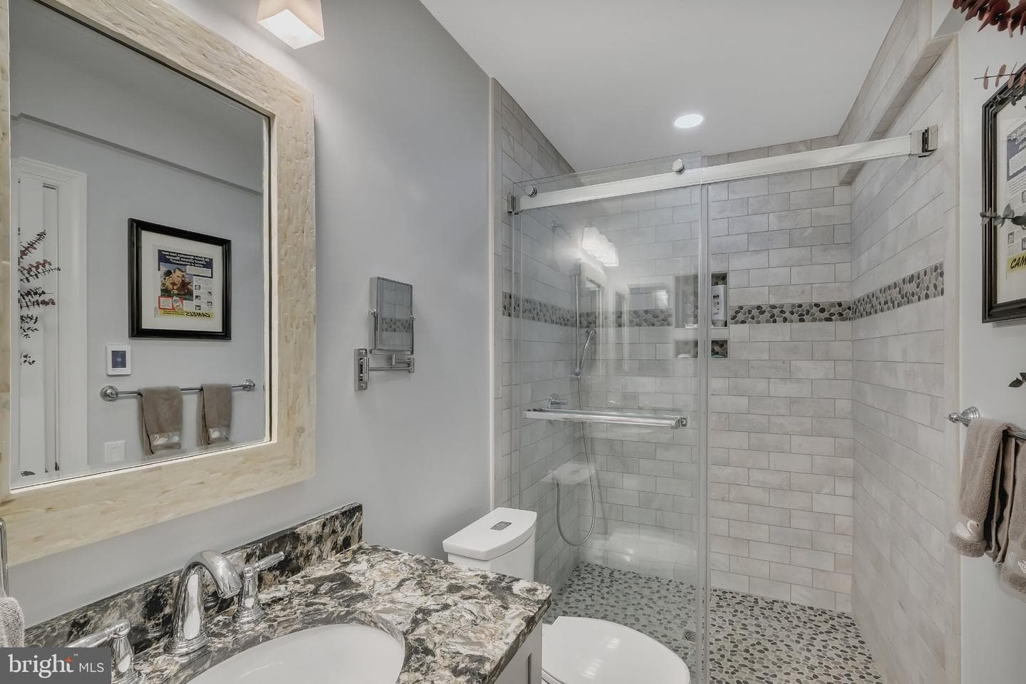7804 Meadowvale Terrace photo 55