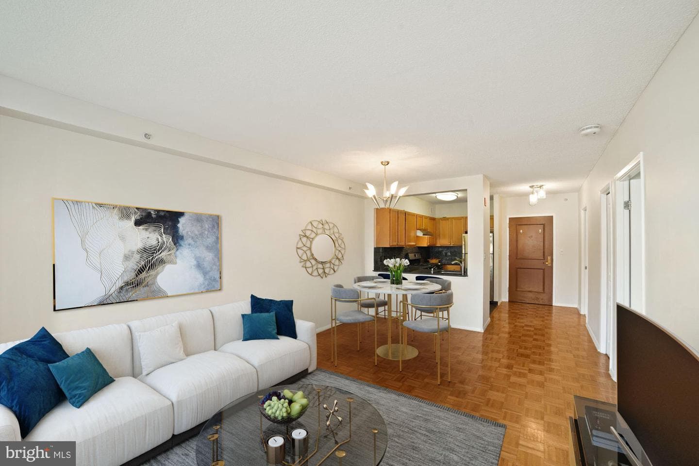 7111 Woodmont Avenue #514 photo 16