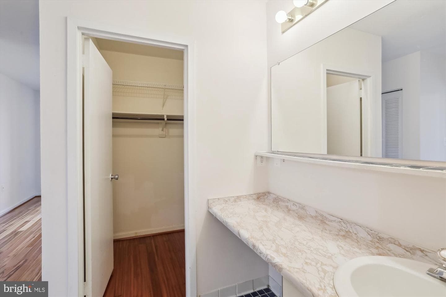 4242 East West Highway #414 photo 33